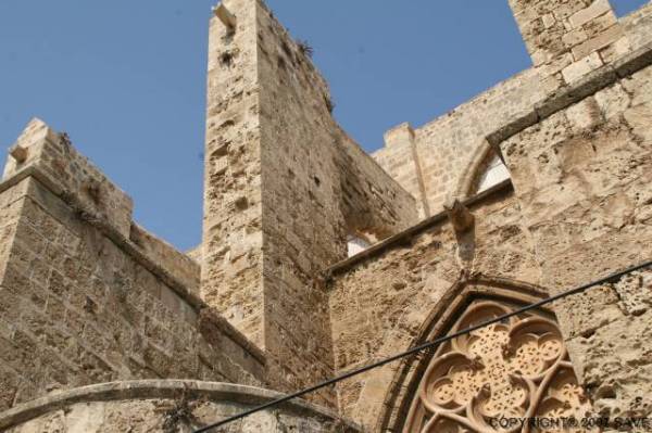 Mimari Özellikler  - Flying Buttresses